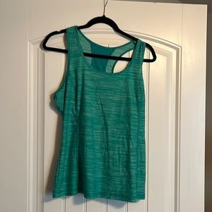 Da skin now tank. Like new